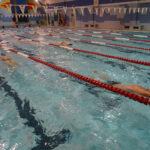 Jędrzejów. VI Ogólnopolski Nocny Maraton Pływacki „Otyliada” / Ewa Pociejowska-Gawęda / Radio Kielce