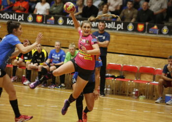 08.09.2018 Kielce. Mecz PGNiG Superligi piłkarek ręcznych Korona Handball Kielce KPR Jelenia Góra. Magdalena Skowrońska / Jarosław Kubalski / Radio Kielce