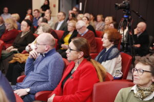 01.03.2019 Radio Kielce.Studio Gram. Pisarz Wiesław Myśliwski i aktor Jerzy Radziwiłowicz spotkali się z czytelnikami i słuchaczami w ramach promocji audiobooka "Ucho Igielne" / Jarosław Kubalski / Radio Kielce