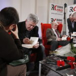 01.03.2019 Radio Kielce.Studio Gram. Aktor Jerzy Radziwiłowicz i pisarz Wiesław Myśliwski spotkali się z czytelnikami i słuchaczami w ramach promocji audiobooka "Ucho Igielne" / Jarosław Kubalski / Radio Kielce