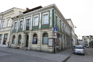 04.03.2019 Kielce. Zaniedbane budynki i kamienice. Róg Warszawskiej i Orlej / Jarosław Kubalski / Radio Kielce