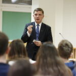 06.03.2019 Kielce. UJK. Instytut Polityki Międzynarodowej i Bezpieczeństwa. Spotkanie Świętokrzyskiego Akademickiego Klubu Myśli Politycznej. Debata z samorządowcami. Andrzej Pruś / Jarosław Kubalski / Radio Kielce