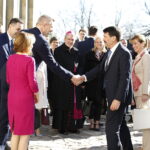 23.03.2019 Święty Krzyż. Prezydent Węgier Janos Ader wraz z małżonką odwiedził klasztor, gdzie między innymi otworzył wystawę „Polska-Węgry. Początek” / Jarosław Kubalski / Radio Kielce