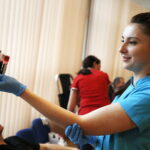 29.03.2019 Kielce. ŚUW. "SpoKREWnieni służbą" - oddawanie krwi w ramach ogólnopolskiej zbiórki krwi z okazji Narodowego Dnia Pamięci Żołnierzy Wyklętych / Jarosław Kubalski / Radio Kielce