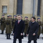 Kielce. Wizyta prezydentów Polski i Węgier. Powitanie przed WDK / Jarosław Kubalski / Radio Kielce