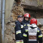 Kielce. Katastrofa budowlana przy ulicy Dużej. Zawaliła się ściana budynku. Miejsce odwiedził Komendant Główny PSP. gen. brygadier Leszek Suski / Jarosław Kubalski / Radio Kielce