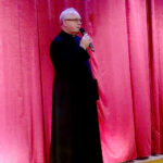 Kałków. Misterium Męki Pańskiej. Ksiądz proboszcz Zbigniew Stanios / Emilia Sitarska / Radio Kielce