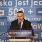 Wizyta Jarosława Kaczyńskiego, prezesa Prawa i Sprawiedliwości w Skarżysku - Kamiennej. Na zdjęciu: Mariusz Bodo - kandydat na prezydenta miasta / Marzena Mąkosa / Radio Kielce