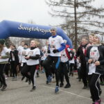 Bieg Pamięci Żołnierzy Wyklętych. Bieg Tropem Wilczym / Marzena Mąkosa / Radio Kielce