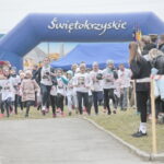 Bieg Pamięci Żołnierzy Wyklętych. Bieg Tropem Wilczym / Marzena Mąkosa / Radio Kielce