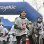 Bieg Pamięci Żołnierzy Wyklętych. Bieg Tropem Wilczym / Marzena Mąkosa / Radio Kielce