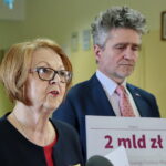 Konferencja prasowa w Środowiskowym Domu Samopomocy. Na zdjęciu (od lewej): Maria Zuba - poseł PiS, Krzysztof Słoń - senator RP / Marzena Mąkosa / Radio Kielce