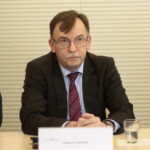 Wojewódzka Rada Dialogu Społecznego. Tadeusz Sobotnik - dyrektor Biura Strategii PKP PLK S.A. / Marzena Mąkosa / Radio Kielce