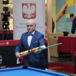 Pokaz tricków bilardowych mistrza świata Bogdana Wołkowskiego / Marzena Mąkosa / Radio Kielce