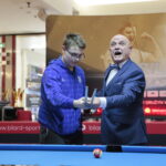 Pokaz tricków bilardowych mistrza świata Bogdana Wołkowskiego / Marzena Mąkosa / Radio Kielce