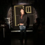 Spektakl Teatru Młodego Aktora działającego przy Centrum Kultury w Jędrzejowie, zatytułowany "Próba, czyli tiki i triki w teatrze" / Marzena Mąkosa / Radio Kielce