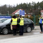 Przejazd kolejowo-drogowy na ulicy Chorzowskiej, działania profilaktyczne PLK "Szlaban na ryzyko" / Marzena Mąkosa / Radio Kielce