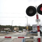 Przejazd kolejowo-drogowy na ulicy Chorzowskiej, działania profilaktyczne PLK "Szlaban na ryzyko". Kielce - Słowik  / Marzena Mąkosa / Radio Kielce