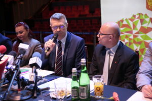 Konferencja prasowa w KTT / Marzena Mąkosa / Radio Kielce