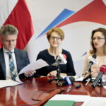 Konferencja prasowa dotycząca likwidacji miejsc niebezpiecznych / Marzena Mąkosa / Radio Kielce