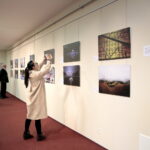 Otwarcie wystawy poświęconej Chinom w Bibliotece Uniwersyteckiej oraz konferencja prasowa dotycząca filii Instytutu Konfucjusza / Marzena Mąkosa / Radio Kielce