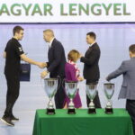 Zakończenie młodzieżowego turnieju piłki ręcznej / Marzena Mąkosa / Radio Kielce