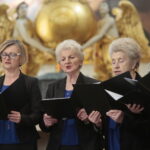 Święty Krzyż. 6. Przegląd Pieśni Pasyjnej i Pokutnej. Chór mieszany Laudate Deo działający przy parafii pw. Opatrzności Bożej w Woli Mieleckiej / Marzena Mąkosa / Radio Kielce