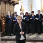 Święty Krzyż. 6. Przegląd Pieśni Pasyjnej i Pokutnej. Chór mieszany Laudate Deo działający przy parafii pw. Opatrzności Bożej w Woli Mieleckiej / Marzena Mąkosa / Radio Kielce