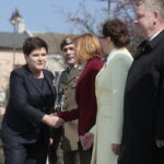 Przysięga żołnierzy 10. Świętokrzyskiej Brygady Obrony Terytorialnej. Wicepremier Beata Szydło / Marzena Mąkosa / Radio Kielce