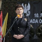 Przysięga żołnierzy 10. Świętokrzyskiej Brygady Obrony Terytorialnej. Wicepremier Beata Szydło / Marzena Mąkosa / Radio Kielce