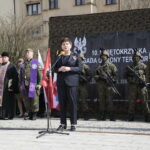 Przysięga żołnierzy 10. Świętokrzyskiej Brygady Obrony Terytorialnej. Wicepremier Beata Szydło / Marzena Mąkosa / Radio Kielce