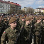 Przysięga żołnierzy 10. Świętokrzyskiej Brygady Obrony Terytorialnej / Marzena Mąkosa / Radio Kielce