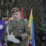 Przysięga żołnierzy 10. Świętokrzyskiej Brygady Obrony Terytorialnej. Na zdjęciu generał Wiesław Kukuła  / Marzena Mąkosa / Radio Kielce