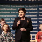 Spotkanie wicepremier Beaty Szydło z mieszkańcami / Marzena Mąkosa / Radio Kielce