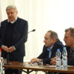 Od lewej Jarosław Seweryński - prezes Top Medicus, Bogusław Włodarczyk - radny PSL, Jacek Dwojak - radny PSL / Emilia Sitarska / Radio Kielce