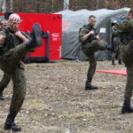 Bieg Tropem Wilczym. Wojskowe pokazy / Emilia Sitarska / Radio Kielce