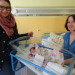 Witajcie na świecie kobiety. Wręczenie złotych serduszek / Emilia Sitarska / Radio Kielce