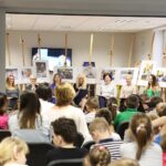 Akcja promująca czytelnictwo wśród dzieci w Bibliotece Publicznej w Samsonowie. / Gminna Biblioteka Publiczna w Samsonowie