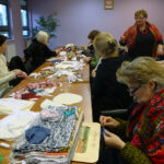 Suchedniów. Warsztaty robienia lalek-motanek / Anna Głąb / Radio Kielce