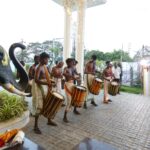 Indie / Kamila Bodo i Dinesh Sampath