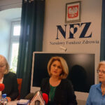 NFZ, konferencja. Na zdjęciu: Joanna Wolszczak-Domańska - zastępca dyrektora świętokrzyskiego NFZ, Małgorzata Kiebzak - dyrektor świętokrzyskiego oddziału Narodowego Funduszu Zdrowia, Barbara Osman - zastępca dyrektora świętokrzyskiego NFZ / Iwona Murawska / Radio Kielce