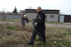 TrashTag Challenge w Jędrzejowie / Ewa Pociejowska-Gawęda / Radio Kielce