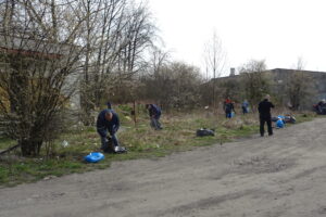 TrashTag Challenge w Jędrzejowie / Ewa Pociejowska-Gawęda / Radio Kielce