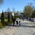 Jędrzejów. Święcenie pokarmów w klasztorze cystersów / Ewa Pociejowska - Gawęda / Radio Kielce