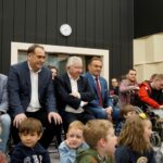 Kielce. Rozstrzygnięcie konkursu "Najpiękniejsza Marzanna". Na zdjęciu (od lewej): Maciej Obara - dyrektor Muzeum Zabawek i Zabawy, Janusz Knap - prezes Radia Kielce, poseł PiS Krzysztof Lipiec, starosta Mirosław Gębski / Karol Żak / Radio Kielce