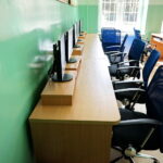 Nowoczesny sprzęt informatyczny w szkole w Górkach Szczukowskich / Mateusz Kaczmarczyk / Radio Kielce