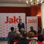 Małogoszcz. Wizyta Patryka Jakiego / Michał Kita / Radio Kielce