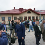 Radoszyce. Spotkanie z Patrykiem Jakim, kandydatem Zjednoczonej Prawicy do Parlamentu Europejskiego / Michał Kita / Radio Kielce