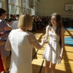 Zakończenie roku szkolnego klas maturalnych w IV LO w Kielcach / Piotr Kwaśniewski / Radio Kielce