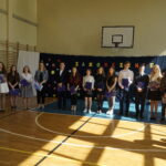 Zakończenie roku szkolnego klas maturalnych w IV LO w Kielcach / Piotr Kwaśniewski / Radio Kielce